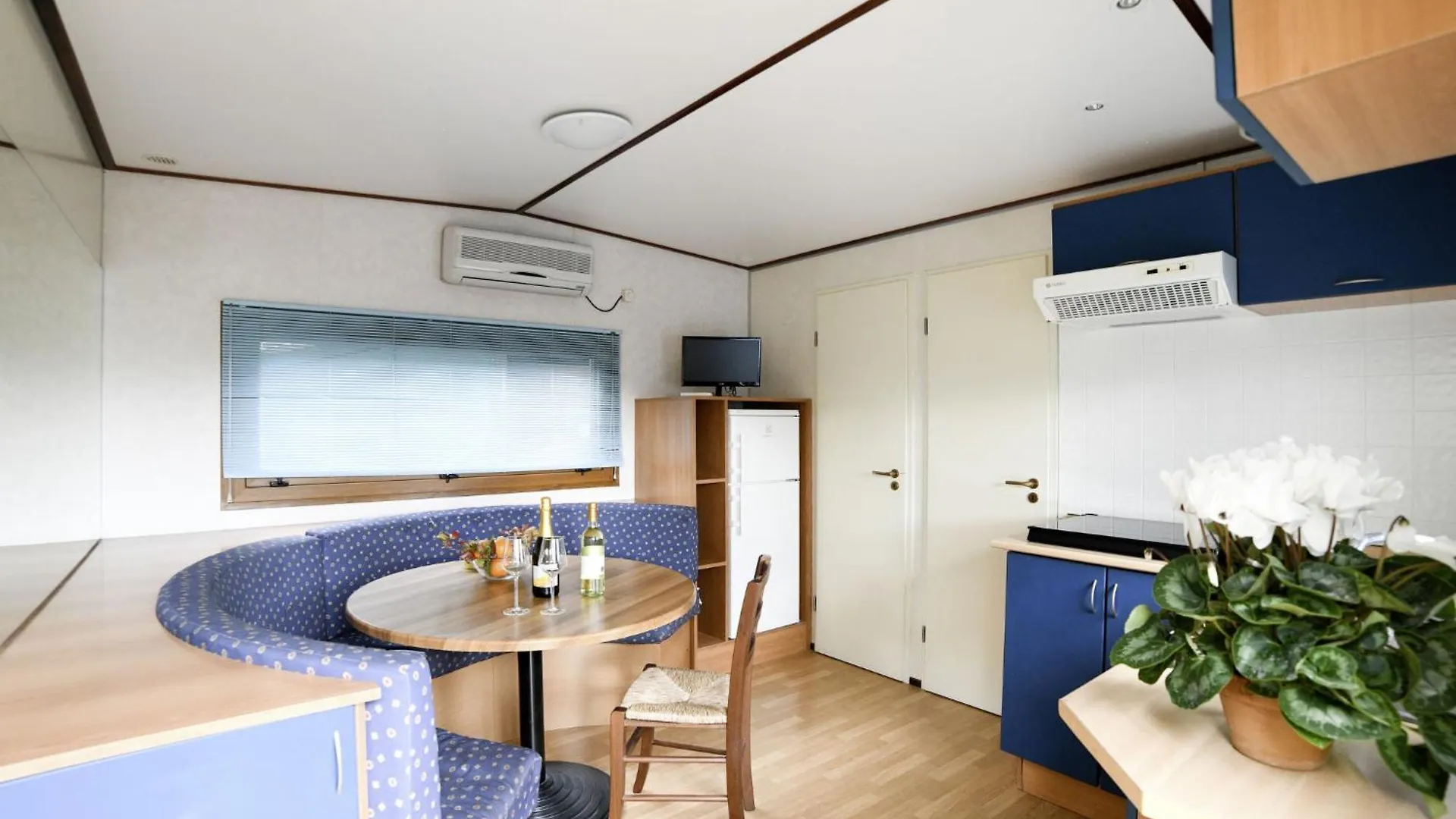 Holiday Home Mobilhome E - Aeg403 By Interhome Villanova d'Albenga 0*,